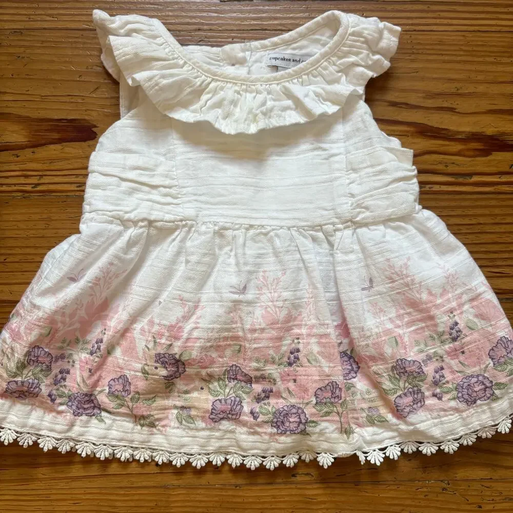 Cupcakes‎ and Cashmere white floral rabbit ruffle neckline top SIZE 6-9M